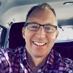 🇺🇸Tom Ragan🇺🇸 - @thepawflies - Instagram