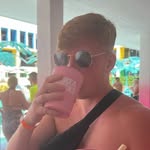 Tom Rowe - @tom_rowe7 - Instagram