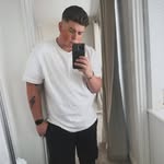 TOM SEWELL - @tomsewell_ - Instagram