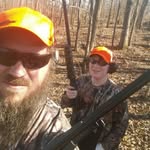 Tom Sias - @tennessee_custom_blades - Instagram