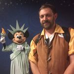 Tom Strickland - @professionalblueberry - Instagram