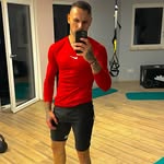 Tom Ru - @tomtravis_5 - Instagram