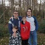 Tom Welker - @tom.welker.7 - Instagram