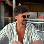 Tomás Castañeda Russo - @tomascastaneda - Instagram