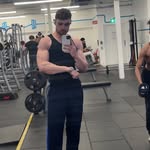Tommi 🇬🇧 - @tommihill_figer - Instagram