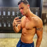 tommy - @_tommydoes_ - Instagram