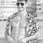 Tommy Howell - @tommyhowellfit - Instagram
