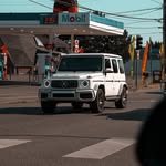 Tommy Navarro-Jimenez - @navarro.media - Instagram