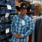 Tommy Neff - @tommy.neff.56 - Instagram