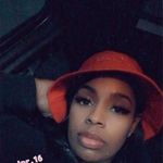 Toni Ballard - @queen_stinger04 - Instagram