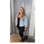Toni Robinson-Briggs - @xoxtonixox - Instagram