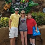 Toni Dumas Hatcher - @footballmom_22 - Instagram