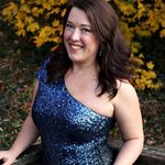 Toni Busch Holmes - @tonibholmes - Instagram