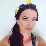 Toni Lloyd - @toni.lloyd.5817 - Instagram