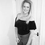 Toni Meredith - @tonimeredithxo - Instagram