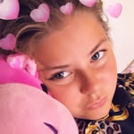 toni pearce - @skuxxcuties101 - Instagram