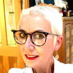 Toni Schultz - @wych_hazel_woman - Instagram
