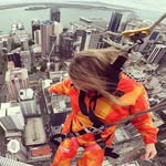 Toni Wallis - @walintheworld - Instagram