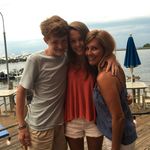 @toni_wolfe_ - Instagram