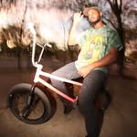 Toe Knee Booker - @tonybooker - Instagram