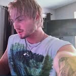 tony bottoms - @tonybottomz - Instagram