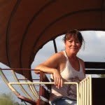 Alison Longworth - @doristony - Instagram