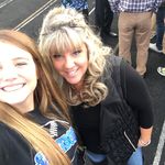 Tonya Hillis - @ratherbeonthelake - Instagram