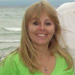 Tonya Holcomb-Niamtu - @aynot_holcomb - Instagram
