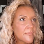 Tonya Nolan - @tonyanolanbeauty - Instagram