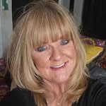 Tonya Riggins - @tonyadenee - Instagram