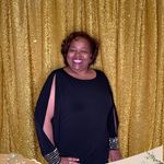 Tora Brown - @cupcake321969 - Instagram