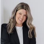 Tori - Baker Aaker - @bakeraaker - Instagram