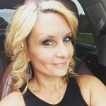 Tori Barnes - @toribarne - Instagram
