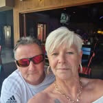 Tracey - @traceydelong77 - Instagram