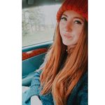 Tracey poser - @tracey_grace_ - Instagram