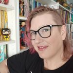 Tracey Gregory - @bookpig - Instagram