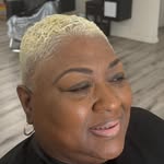 Tracey Hand - @loveable.tracey - Instagram