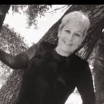 Tracey Lamont - @winegalxoxo - Instagram