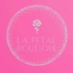 Tracey prior - @la.petal_boutique - Instagram