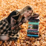 tracey_reads 📚✨ - @morallygreytray - Instagram