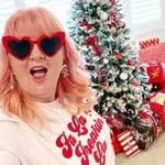 Traci Fox - @foxyredmumma - Instagram