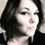 Tracy Haas 🥰 - @masterstylist_tracy - Instagram