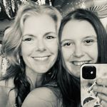 Traci Hoffman - @t_dawn_5 - Instagram