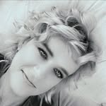 Tracy Rowland - @tracy.rowland.35 - Instagram