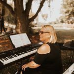 Traci L Schneider - @statestreetqueen - Instagram