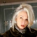 Tracie Hoffman - @londongrovegirl - Instagram