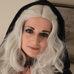 Tracie King - @lucycupboard - Instagram