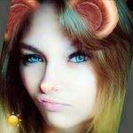 Tracy Blanton - @go._rock._yourself._4real - Instagram