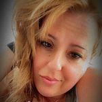 Tracy Caperton - @pupinsuds - Instagram