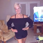 Tracy Dobbins Matthews - @luvsdiven - Instagram